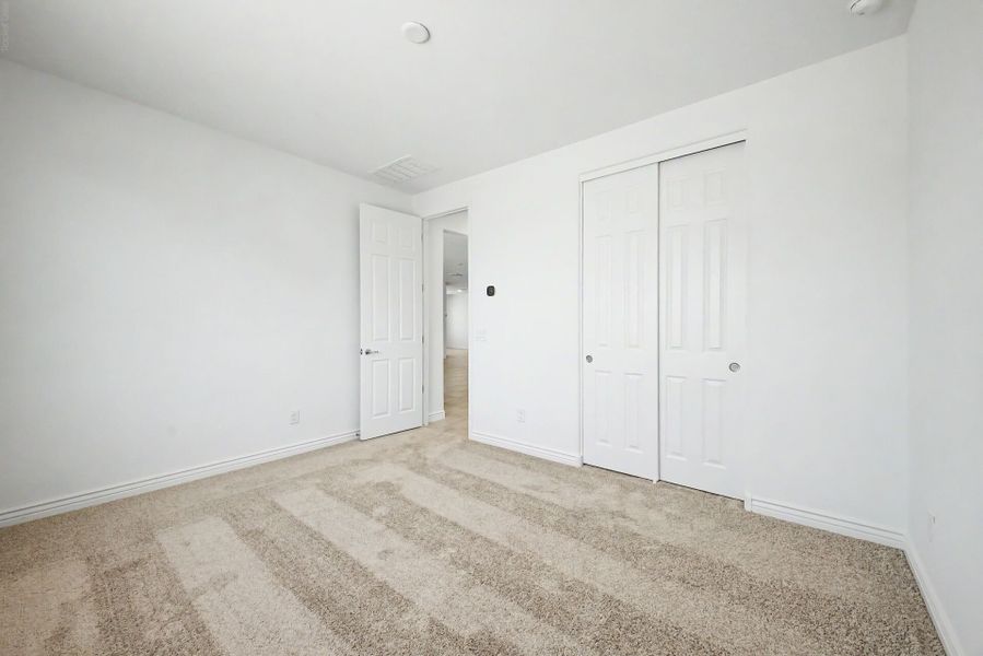 Spacious, unfurnished interior of a new home in Miravida, Surprise (Image 15).