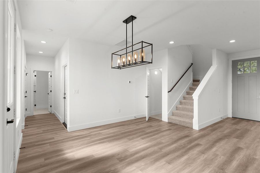 Spacious, unfurnished interior of a new home in , Burnet (Image 16).