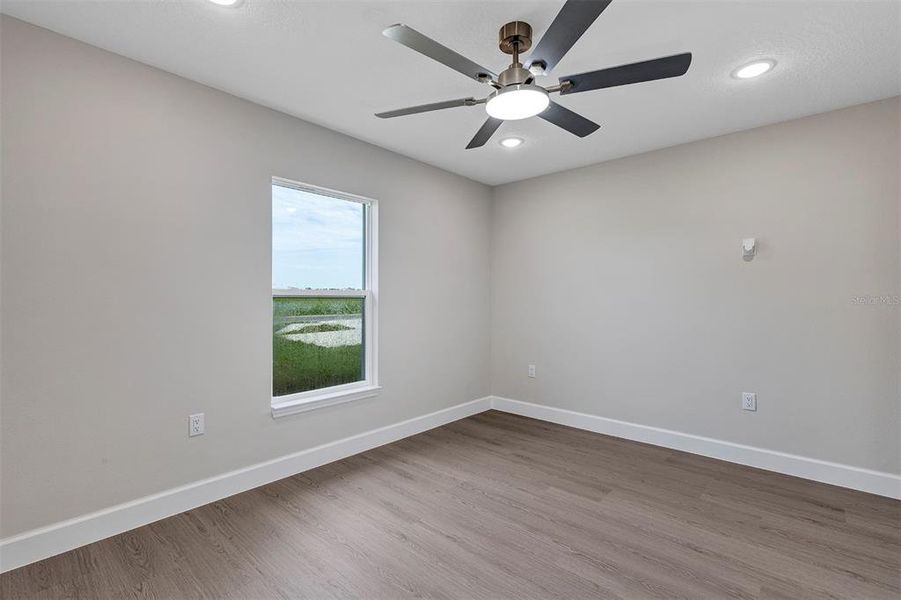 Spacious, unfurnished interior of a new home in , Dunnellon (Image 25). Spacious, unfurnished interior of a new home in , Dunnellon (Image 25).