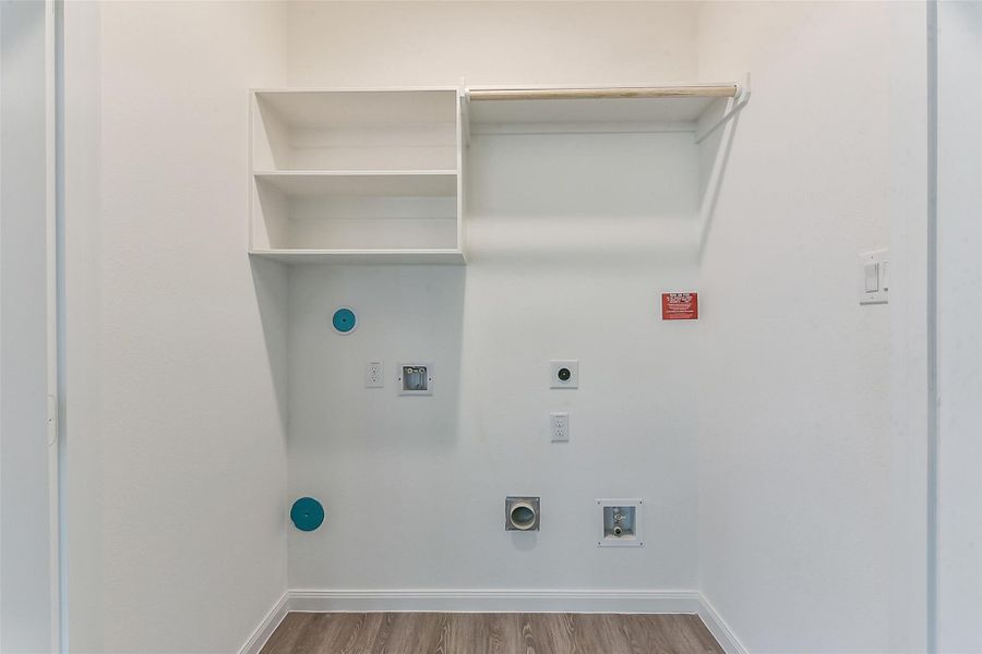 Spacious, unfurnished interior of a new home in King Oaks Village, Baytown (Image 30).
