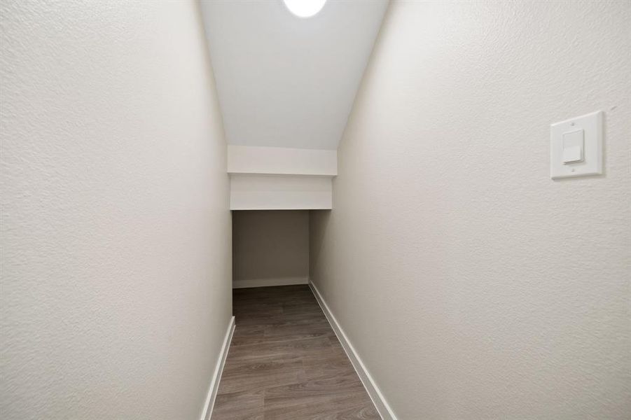 Spacious, unfurnished interior of a new home in , Dallas (Image 17).