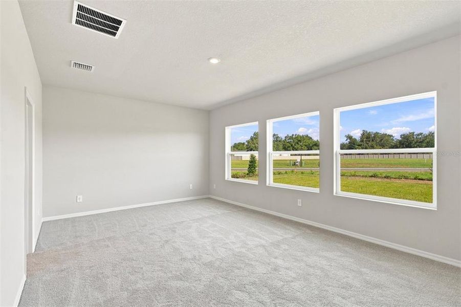 Spacious, unfurnished interior of a new home in Southwind – Executive Series, Plant City (Image 14).