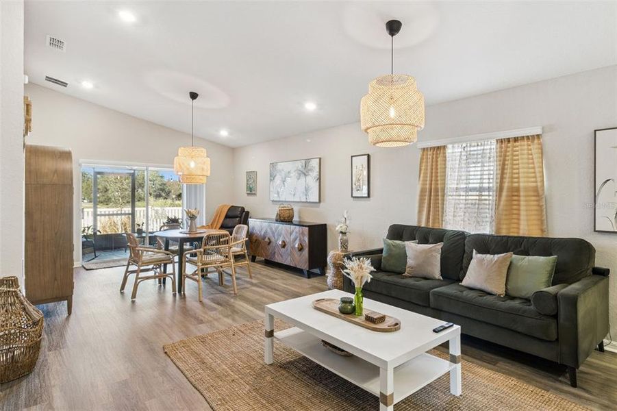 Furnished interior view inside a new home in Bradbury Creek, Haines City (Image 13).