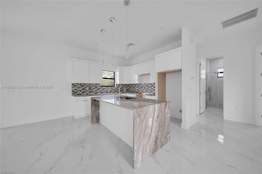 Image 39 of a home in .