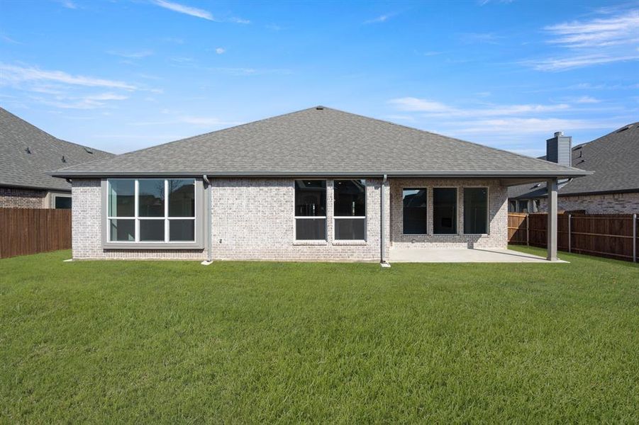 904 Meadowview- Back-3 904 Meadowview- Back-3