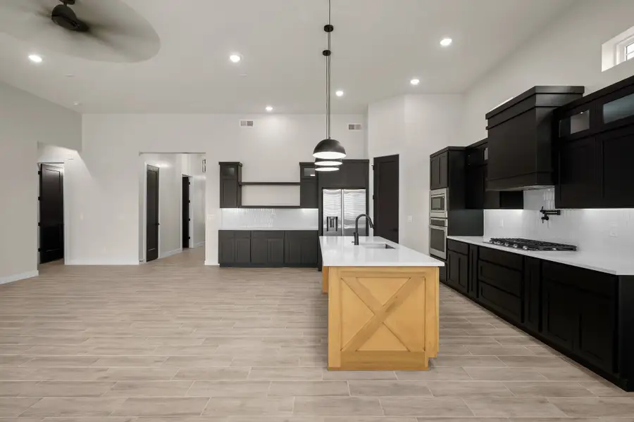 Representative furnished interior of a home built from the Pebble Beach- II by LEH. Homes in Hillside Unit 6, El Paso (Image 12). Representative furnished interior of a home built from the Pebble Beach- II by LEH. Homes in Hillside Unit 6, El Paso (Image 12).