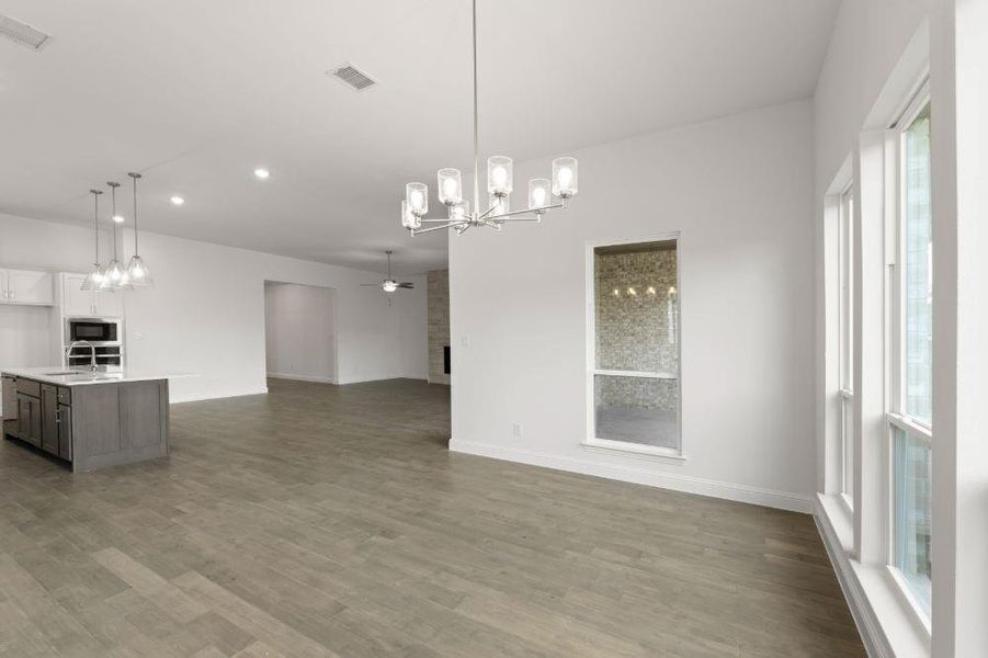 29.-2809-Somerset-Dining-2 29.-2809-Somerset-Dining-2