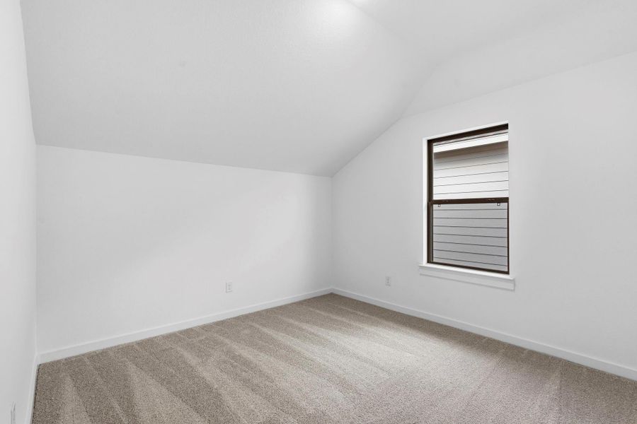 Spacious, unfurnished interior of a new home in Sienna 45', 50', Missouri City (Image 26).