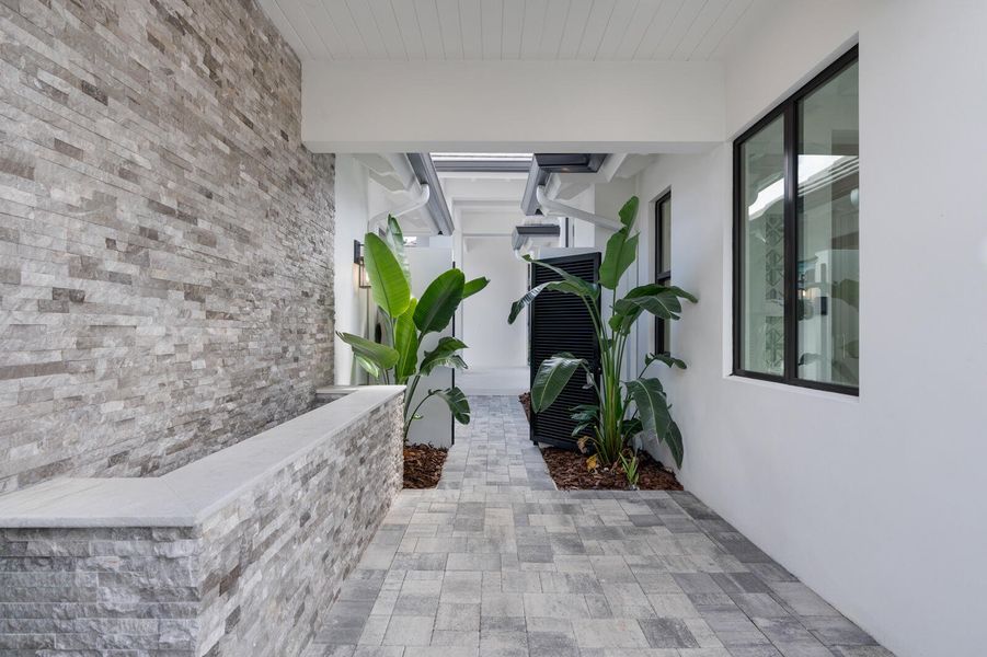 DSC04839-MLS DSC04839-MLS