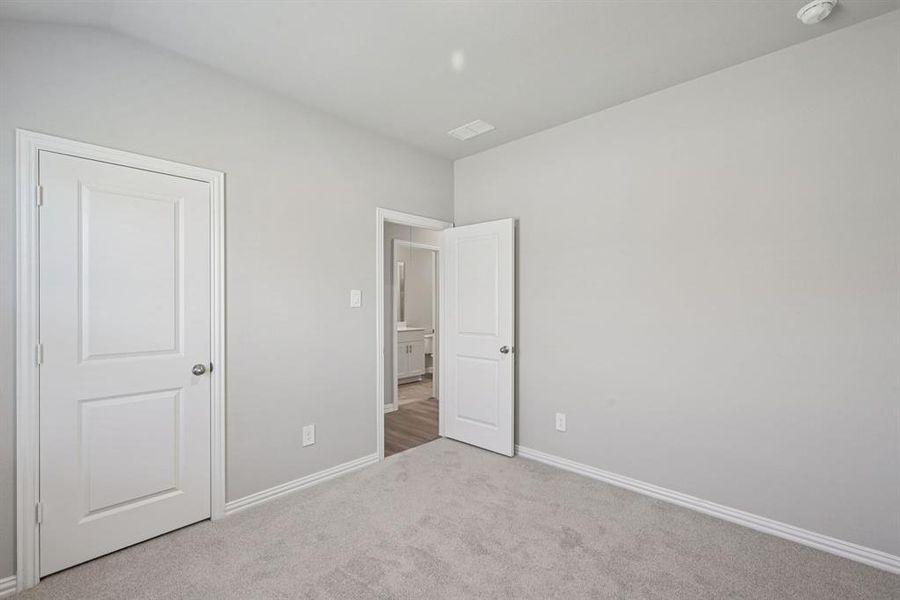 Photo is not of the actual home, but is an inspirational photo of builder’s model home and may depict options, furnishings, and/or decorator features that are not included.