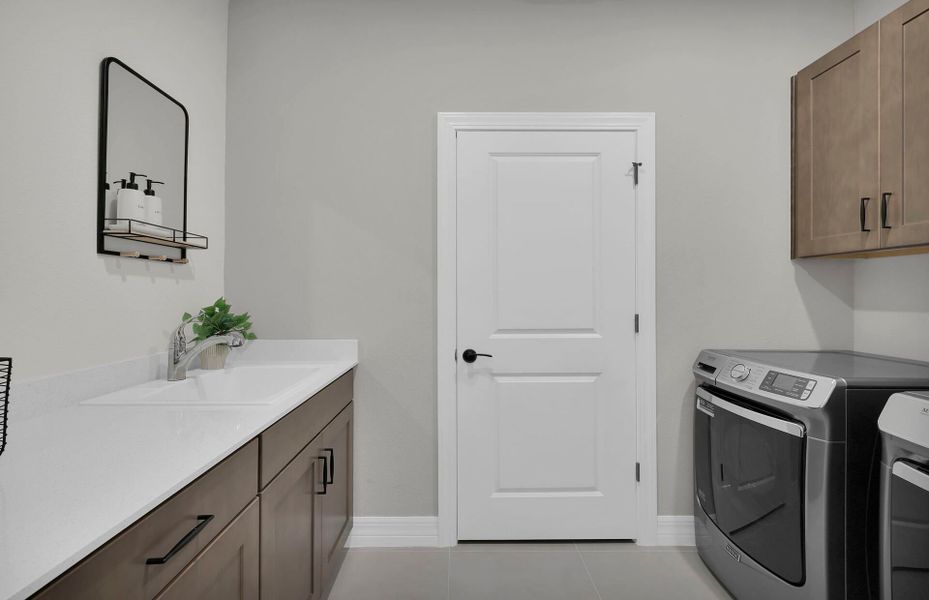 Mystique | Laundry Room