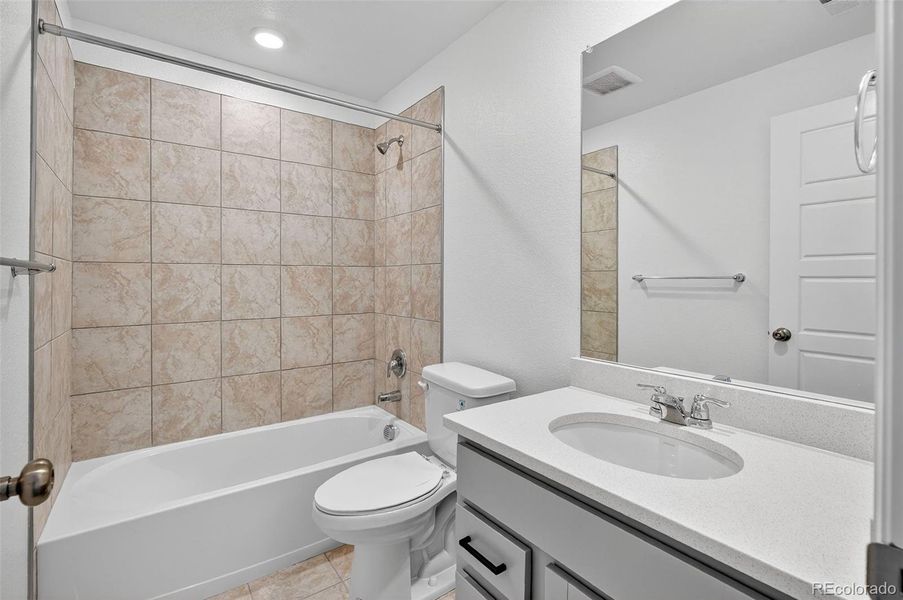 17126 W 92nd Loop ~ Ready Now