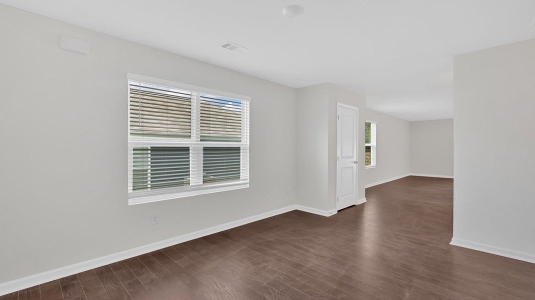 Spacious, unfurnished interior of a new home in Fieldcrest Acres, Blountville (Image 10). Spacious, unfurnished interior of a new home in Fieldcrest Acres, Blountville (Image 10).