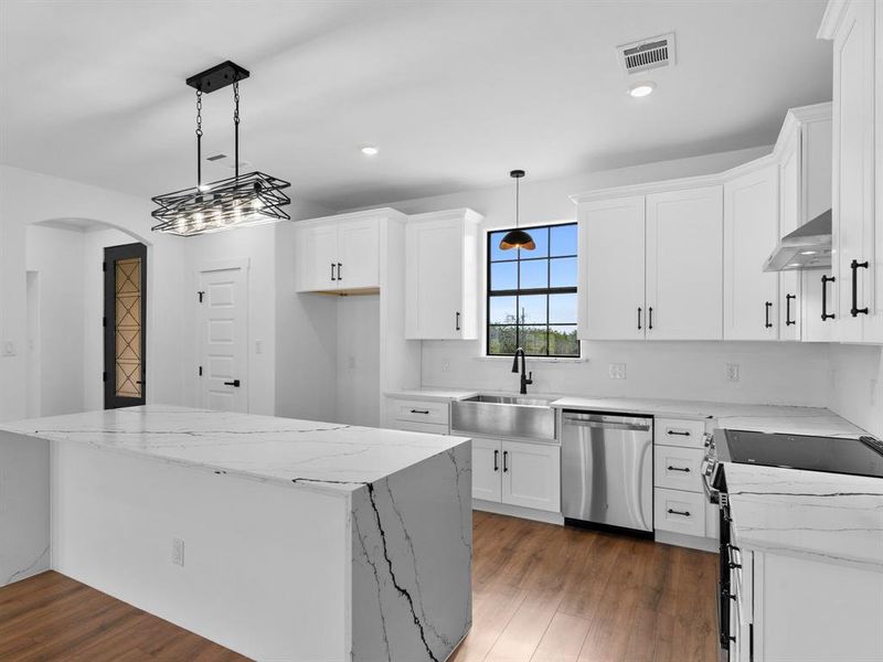 Furnished interior view inside a new home in , Granbury (Image 10). Furnished interior view inside a new home in , Granbury (Image 10).