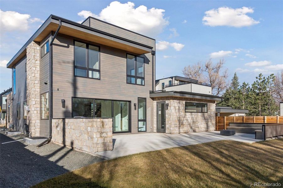 Exterior details and patio area of a home in , Boulder (Image 25).