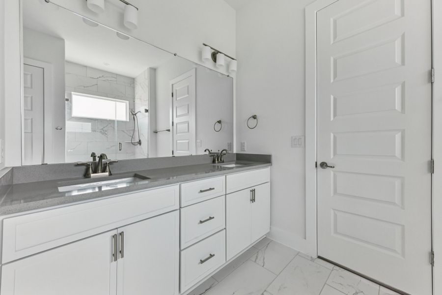 36 web or mls San Saba Dr S2412 036 36 web or mls San Saba Dr S2412 036