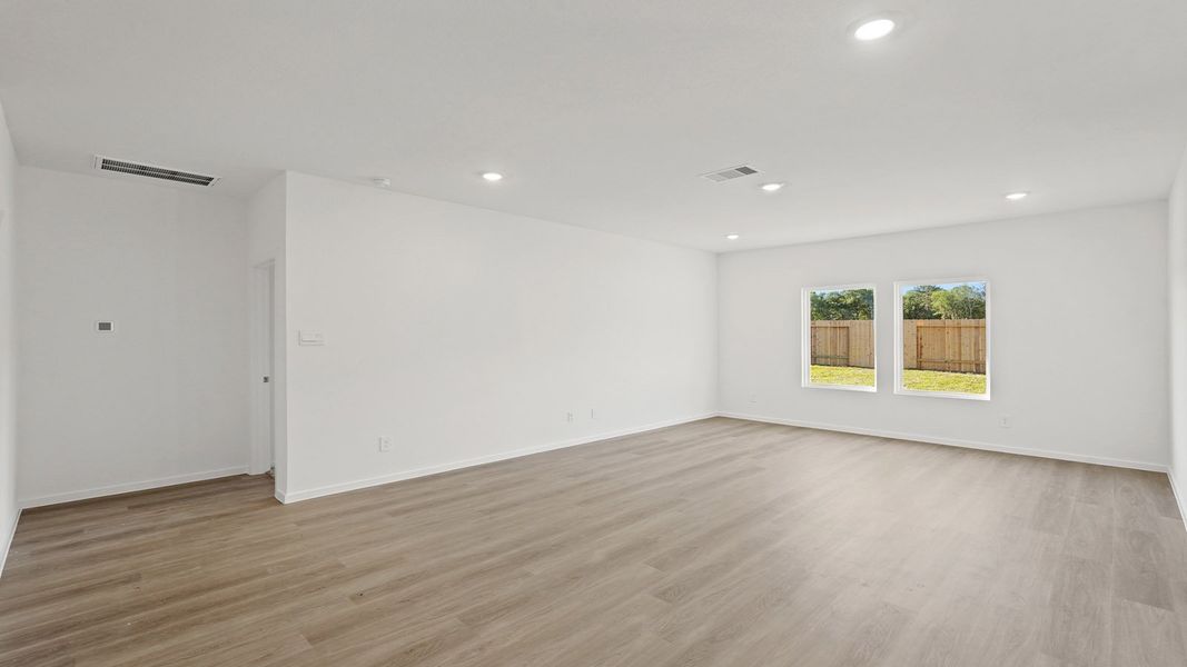 Representative unfurnished interior of a home built from the Midland by D.R. Horton in New Waverly Station, New Waverly (Image 15).