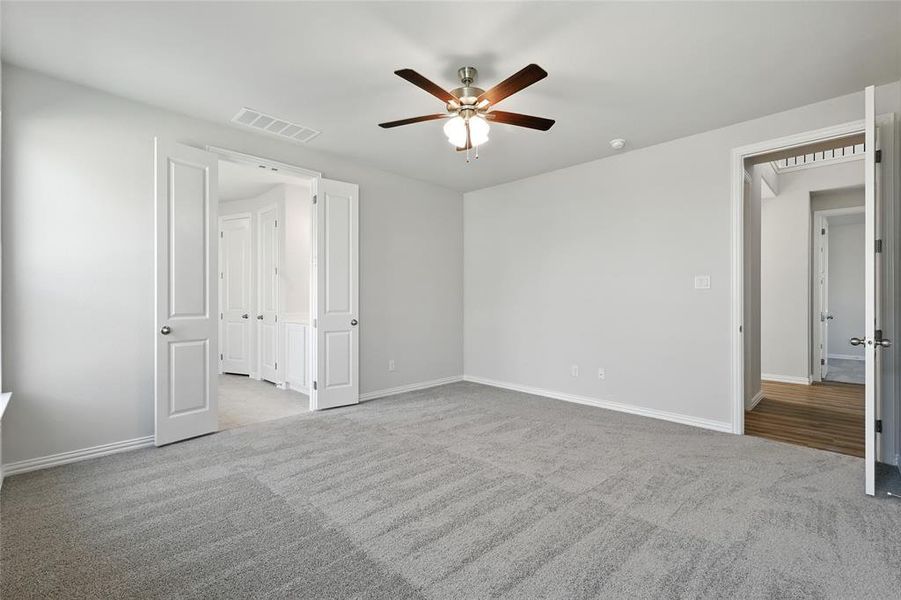 Spacious, unfurnished interior of a new home in Pebblebrook, Sherman (Image 30).