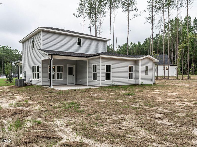 029-1280x960-back-of-home