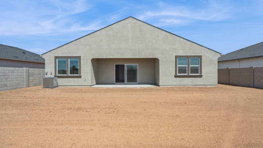 Exterior details and patio area of a home in Carlton Commons, Casa Grande (Image 20).