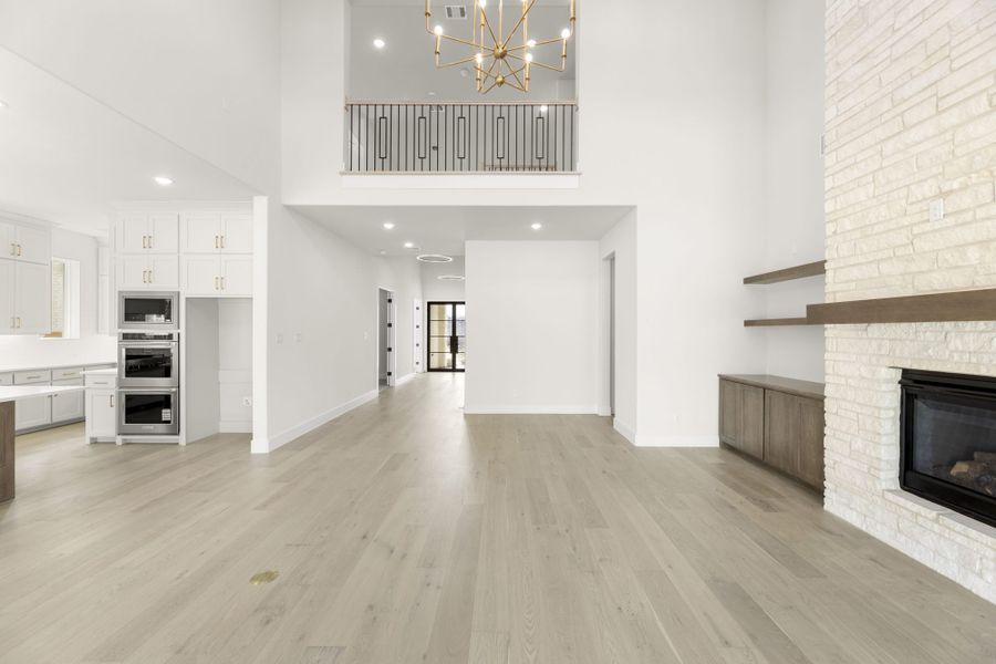 Spacious, unfurnished interior of a new home in StarView, Prosper (Image 52).