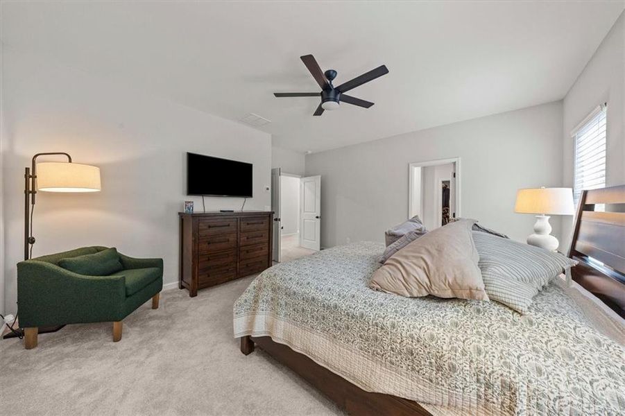 Furnished interior view inside a new home in , Acworth (Image 31).