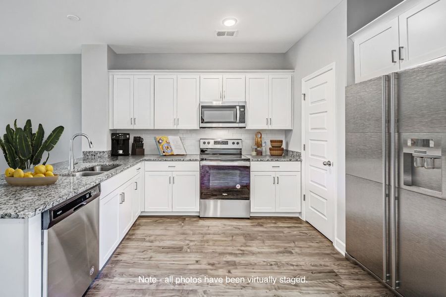 Representative furnished interior of a home built from the Fairfax by Parkside Builders in Oxford Station, Gallatin (Image 11).