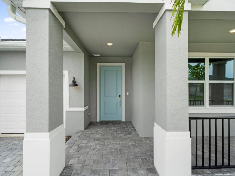 Entry the Onyx floorplan at 6383 NW Sweetwood Drive in Brystol at Wylder