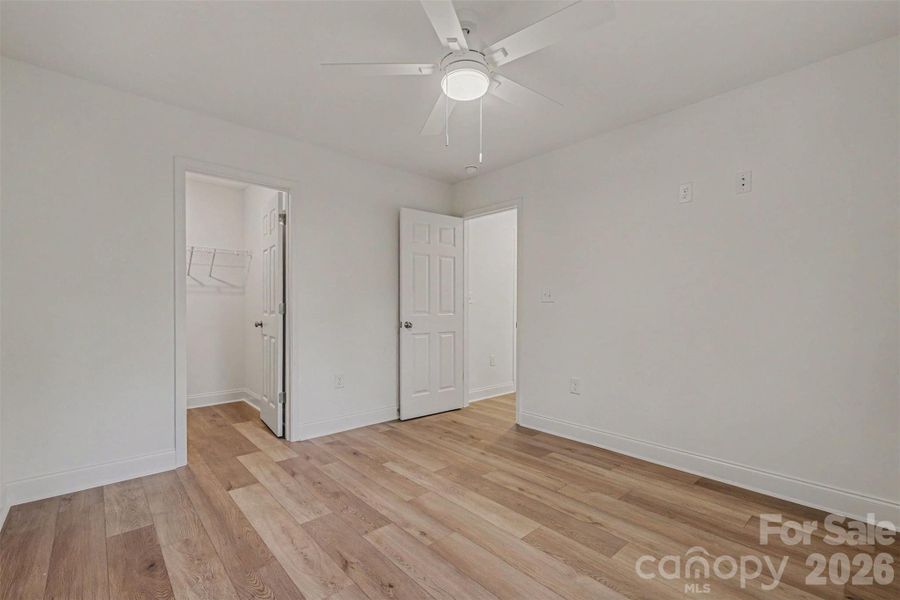 Spacious, unfurnished interior of a new home in , Blacksburg (Image 20).