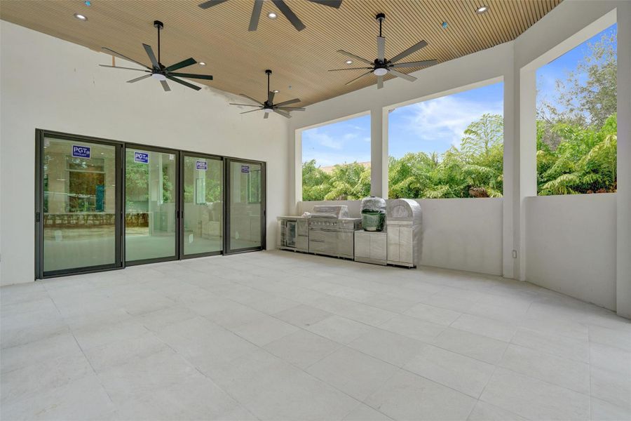 Spacious, unfurnished interior of a new home in , Plantation (Image 20). Spacious, unfurnished interior of a new home in , Plantation (Image 20).