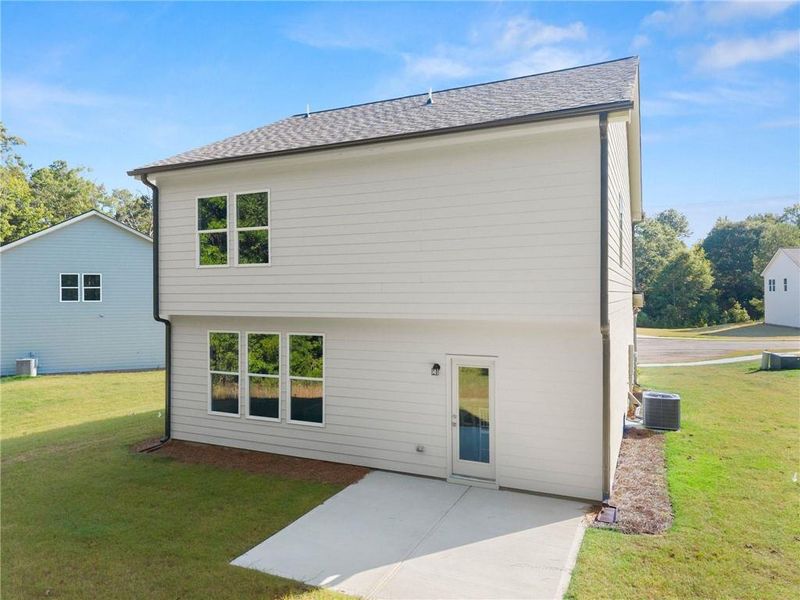 Exterior details and patio area of a home in Ellington Farms, Statham (Image 25).