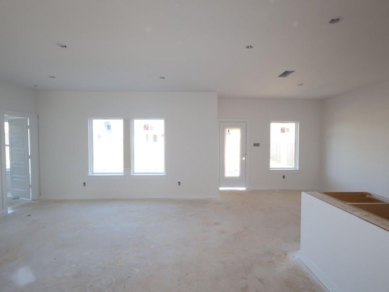Spacious, unfurnished interior of a new home in Magnolia Ridge, Magnolia (Image 18). Spacious, unfurnished interior of a new home in Magnolia Ridge, Magnolia (Image 18).