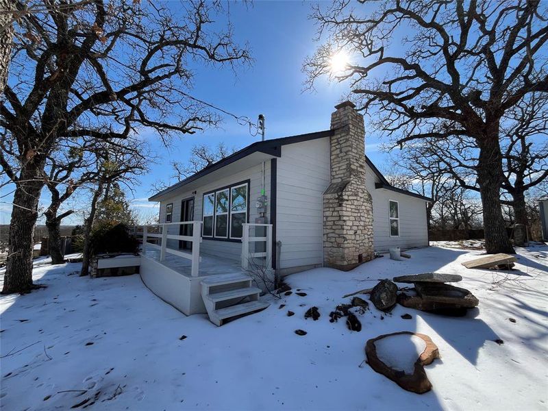 Exterior details and patio area of a home in , Brownwood (Image 3).