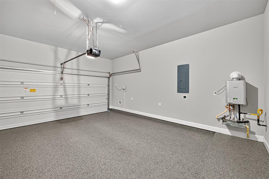 Spacious, unfurnished interior of a new home in Harvest Green 45', Richmond (Image 24). Spacious, unfurnished interior of a new home in Harvest Green 45', Richmond (Image 24).