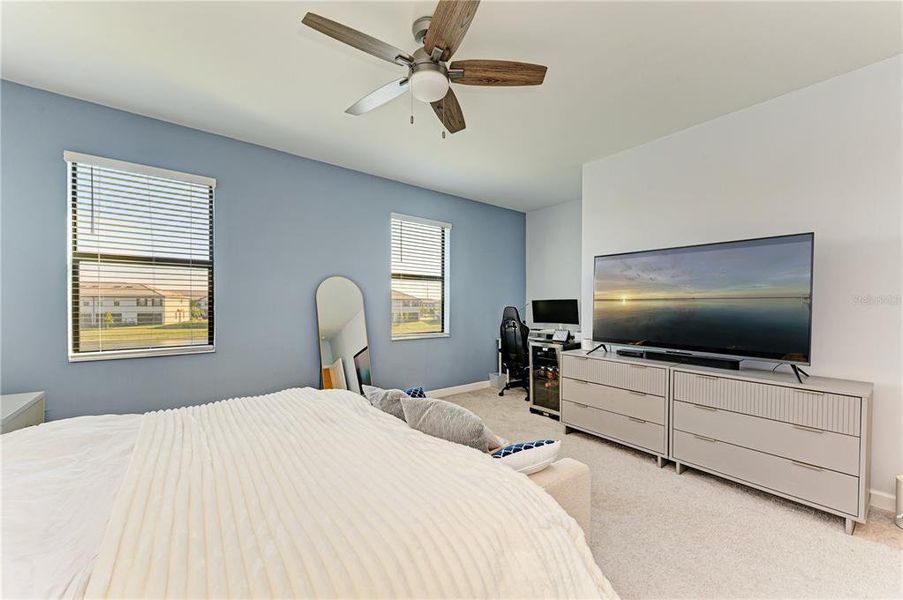 Furnished interior view inside a new home in , Bradenton (Image 29).
