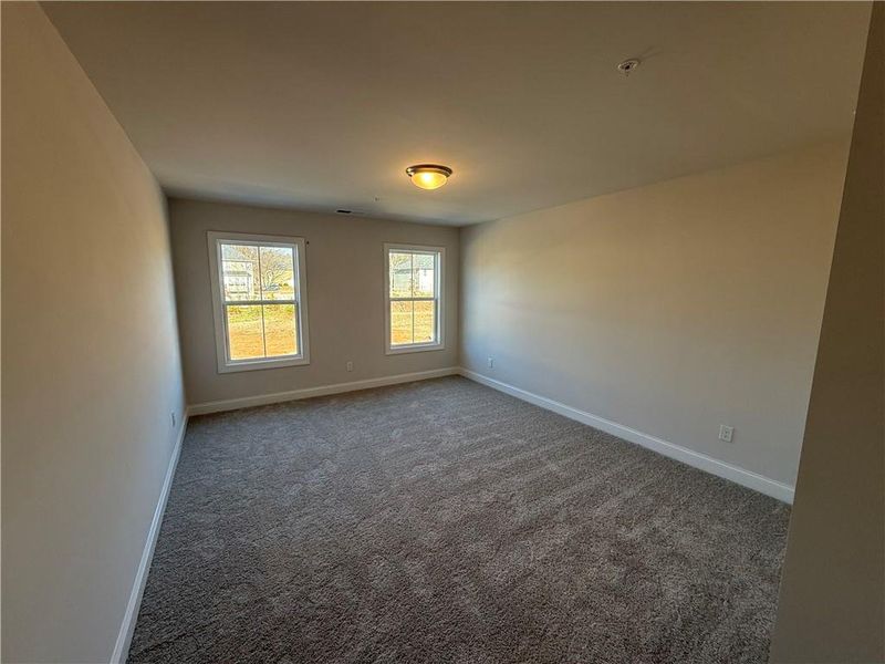 Spacious, unfurnished interior of a new home in , Marietta (Image 11).