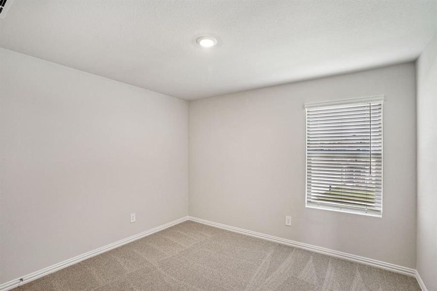 Photo is not of the actual home, but is an inspirational photo of builder’s model home and may depict options, furnishings, and/or decorator features that are not included. Photo is not of the actual home, but is an inspirational photo of builder’s model home and may depict options, furnishings, and/or decorator features that are not included.