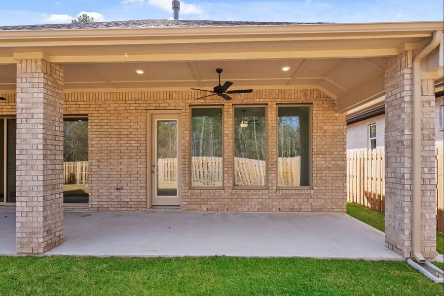 New Home in Kyle, TX.  - Slide 4