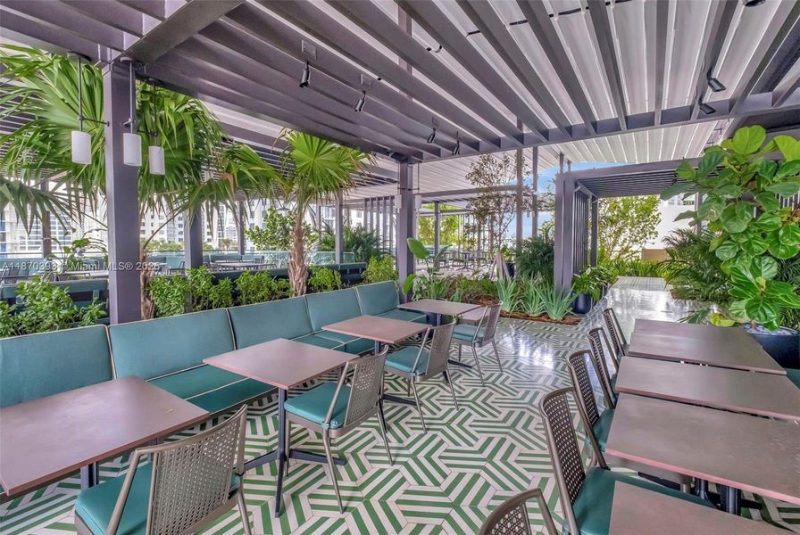 Community amenities in , Miami (Image 19).