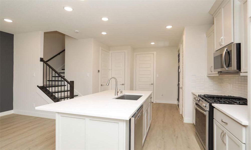 Furnished interior view inside a new home in Independence Heights, Houston (Image 16). Furnished interior view inside a new home in Independence Heights, Houston (Image 16).