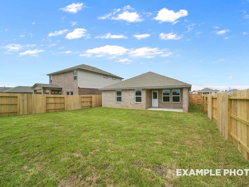 Representative exterior details of a home built from the The Costa A by Davidson Homes LLC in Sunterra, Katy (Image 3).