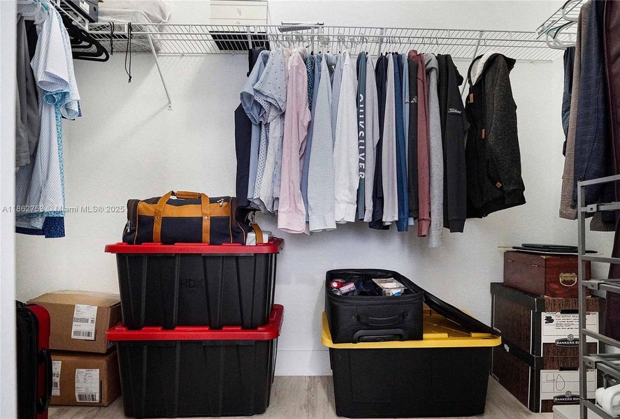 Image 31 of a home in . Image 31 of a home in .