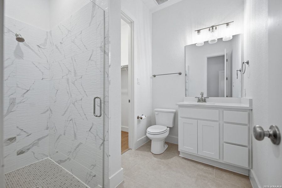 Furnished interior view inside a new home in Mesa Western, Cibolo (Image 35). Furnished interior view inside a new home in Mesa Western, Cibolo (Image 35).