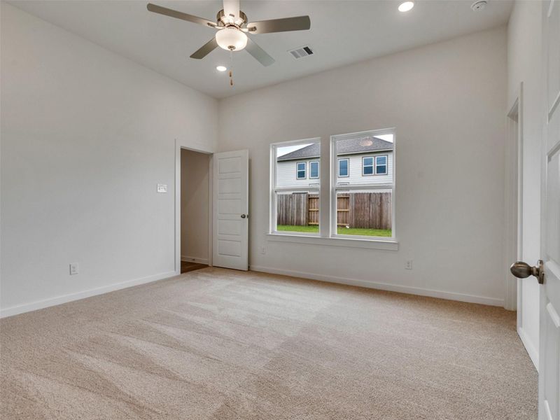Spacious, unfurnished interior of a new home in Ashland, Angleton (Image 24). Spacious, unfurnished interior of a new home in Ashland, Angleton (Image 24).