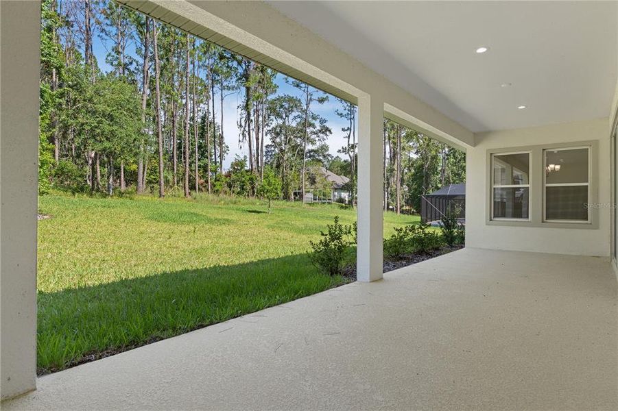 Exterior details and patio area of a home in Southern Hills Plantation, Brooksville (Image 27). Exterior details and patio area of a home in Southern Hills Plantation, Brooksville (Image 27).