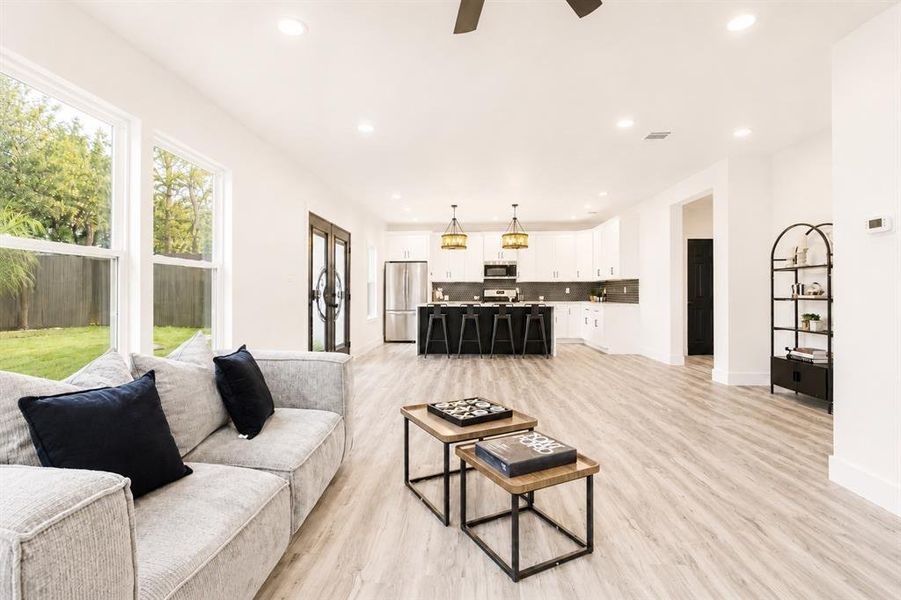 Furnished interior view inside a new home in , Granbury (Image 8).