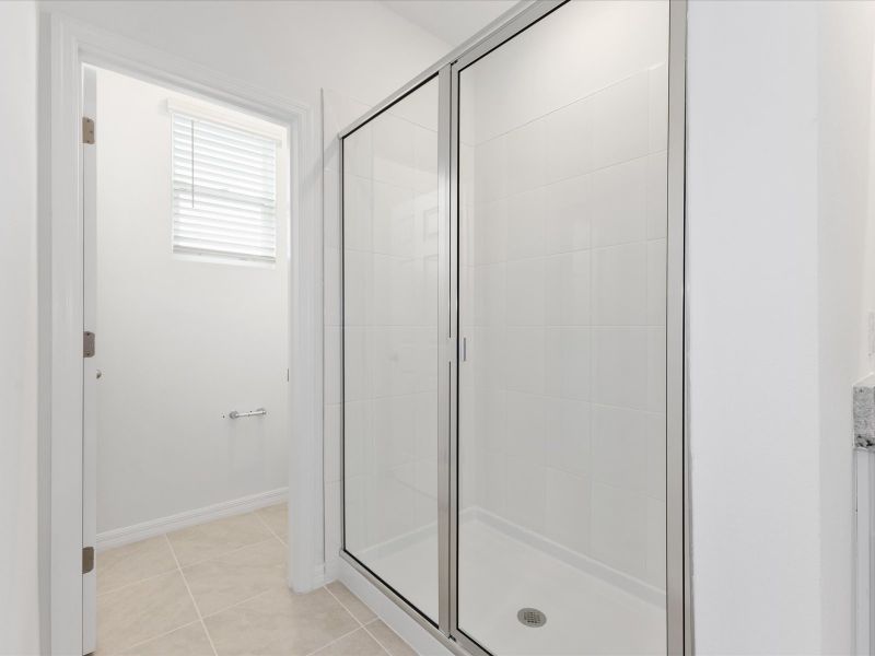 Primary bathroom in Ellison floorplan in The Meadow at Crossprairie