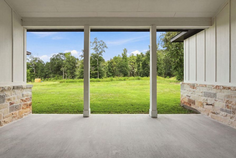 Exterior details and patio area of a home in , Willis (Image 30).