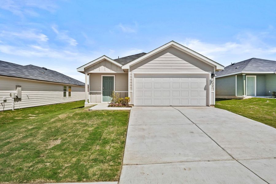 Front exterior of a new home in Ladera, Luling, TX, highlighting curb appeal (Image 1). Front exterior of a new home in Ladera, Luling, TX, highlighting curb appeal (Image 1).
