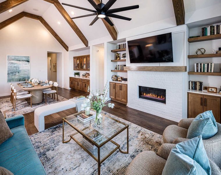 Representative furnished interior of a home built from the Matisse-SS Plan by Highland Homes in Easton Park, Austin (Image 17). Representative furnished interior of a home built from the Matisse-SS Plan by Highland Homes in Easton Park, Austin (Image 17).